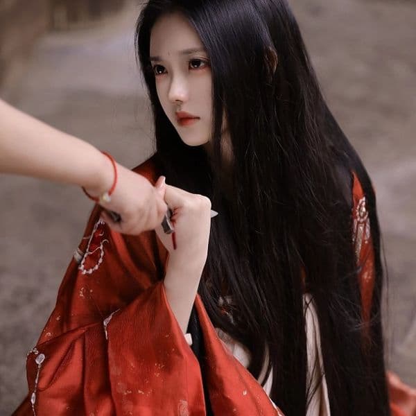 【Free Read】📚"Divine Doctor Mad Empress"👉