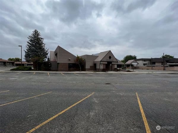 Price Reduction: 615 N Emerson Avenue