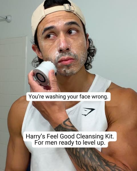 Why I Stopped Washing My Face With My Hands