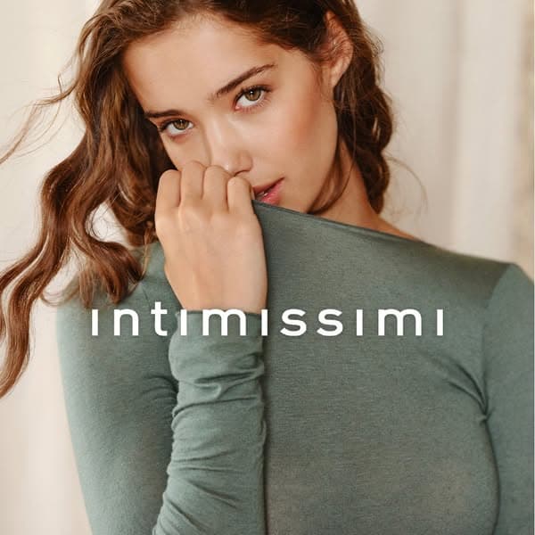 Soft Layers. Lightweight Warmth.