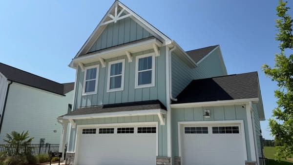 Inside the lakefront community drawing Charlotte-area homebuyers