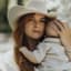 stefanydarezzo with Momcozy
