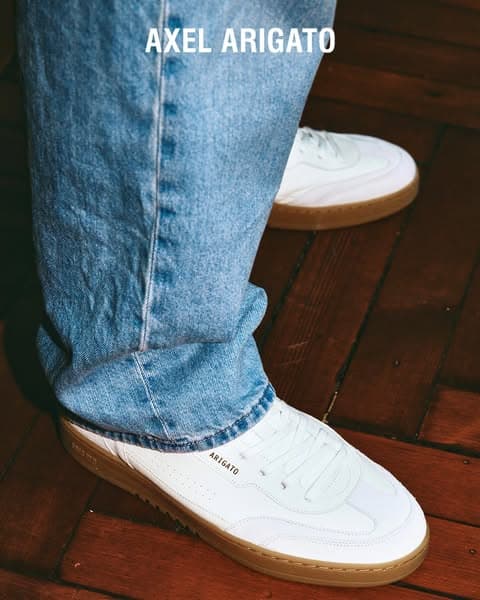 Discover the Dice sneaker.