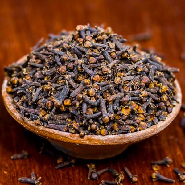 Los clavos tienen un impacto en los humanos que la mayoría de las personas no conocen