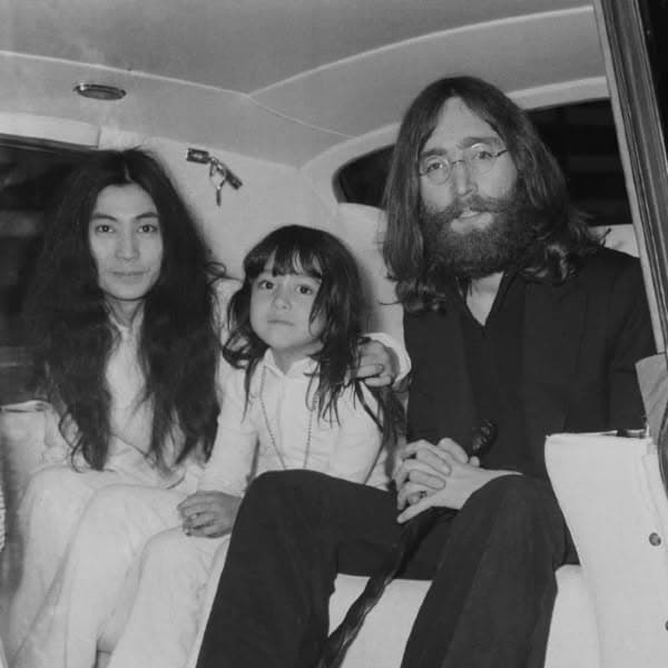 Celebrity Autopsy Revelations: Undiagnosed diseases, suspected poisonings, and hidden habits exposed. See the full list!