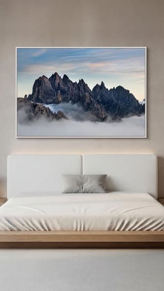 Gallery Inspired Floating Frame Design