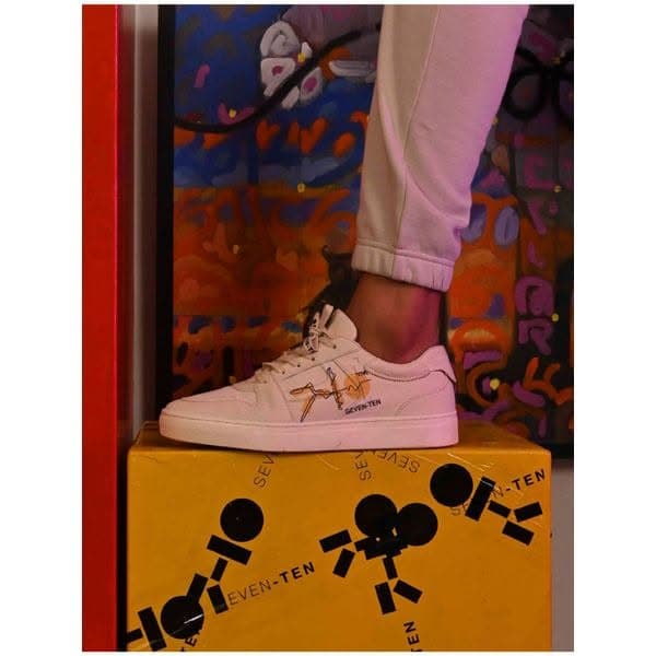 ad image